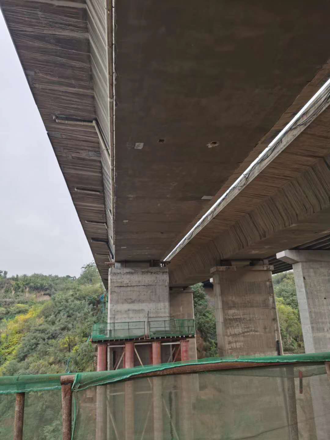 武威桥梁加固前制定可行设计方案图并用对施工方法